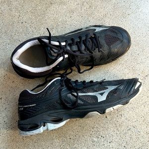 Mizuno Wave Lightning Z4 Volleyball/Court Shoes
